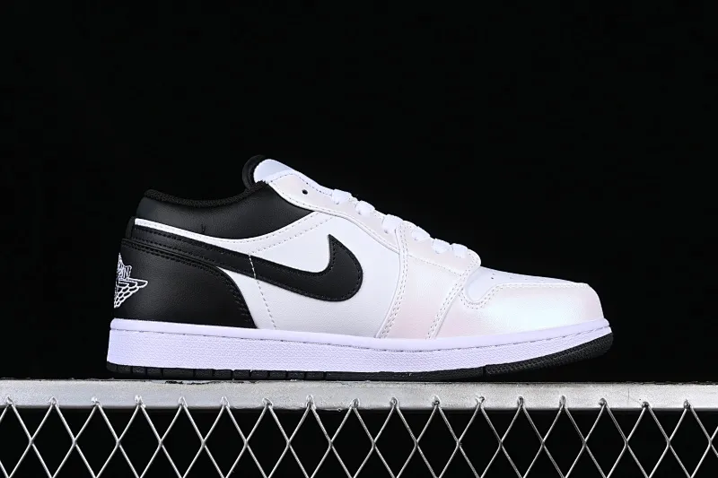 All categories Air Jordan Jordan series basketball shoes Air Jordan 1 Low Z version Air Jordan 1 Low "White and Black" AJ1 Joe 1 white and black color matching low-top cultural casual sneakers 553558-132
